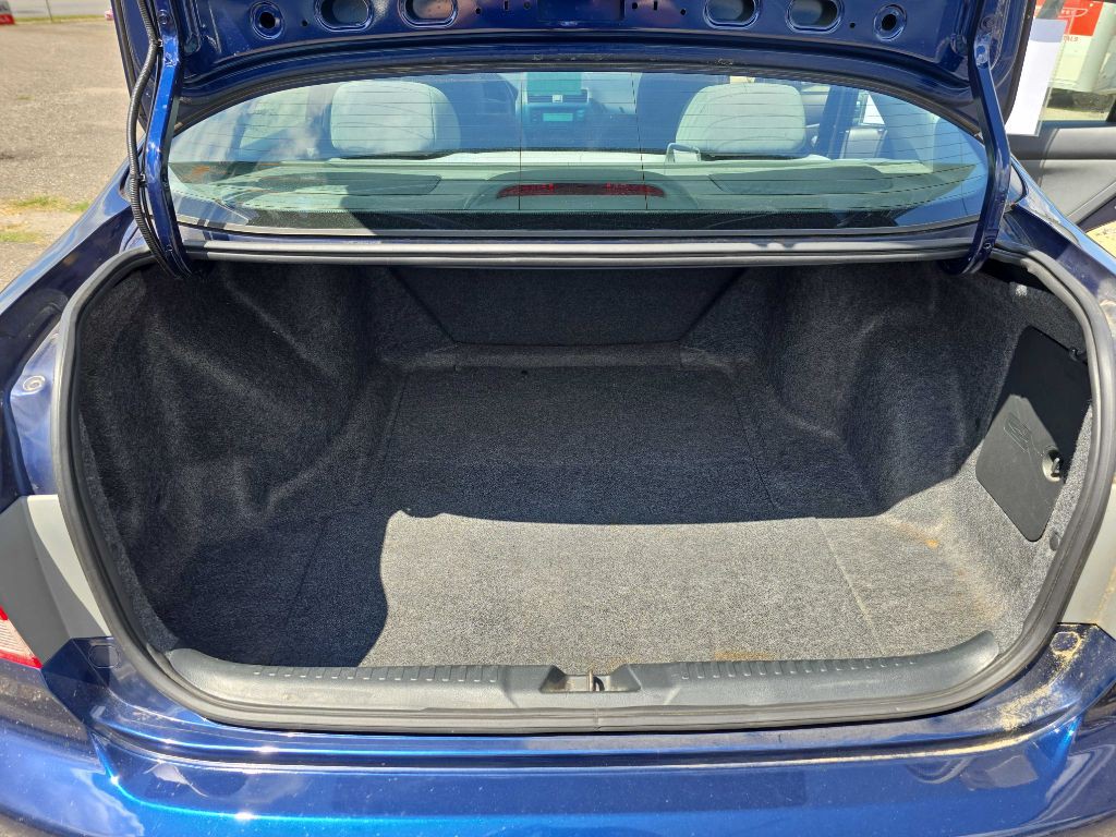 2004 Honda Accord Image 19