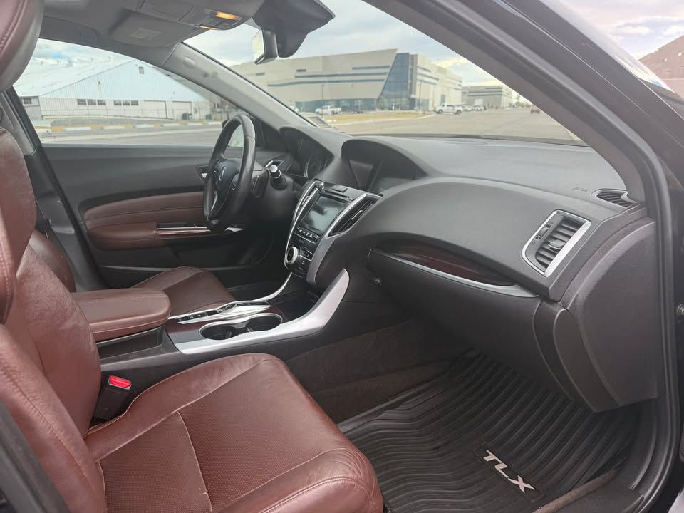 2015 Acura TL Image 9