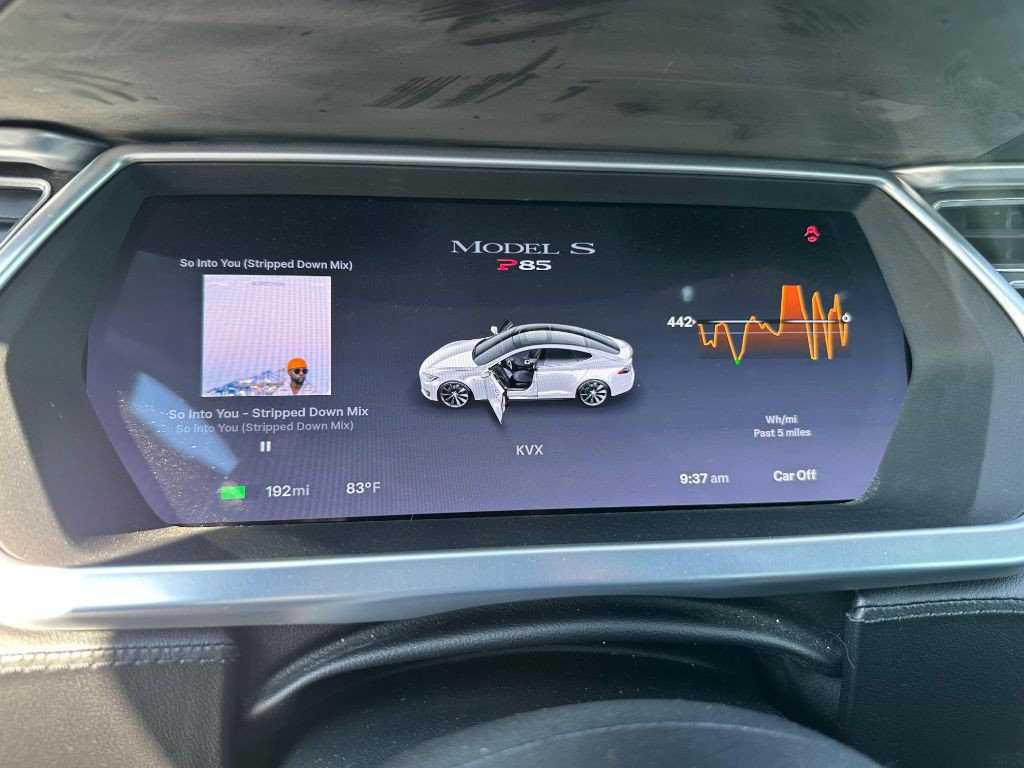 2013 Tesla Model S Image 12