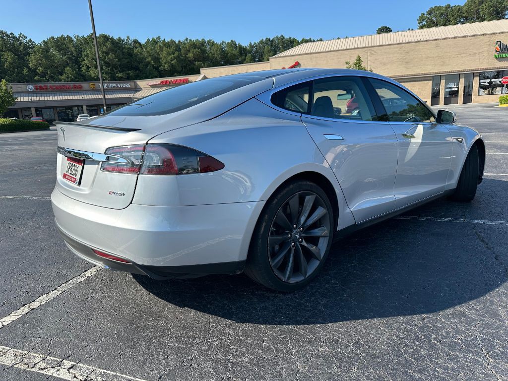 2013 Tesla Model S Image 17