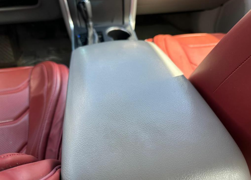 2017 Toyota Camry Image 20