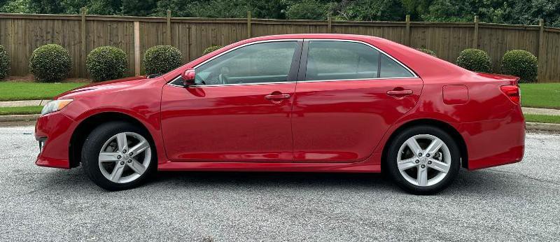 2014 Toyota Camry Image 4