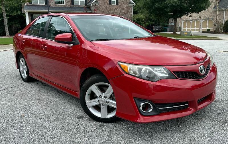 2014 Toyota Camry Image 3