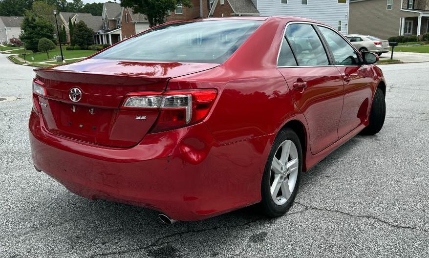 2014 Toyota Camry Image 9