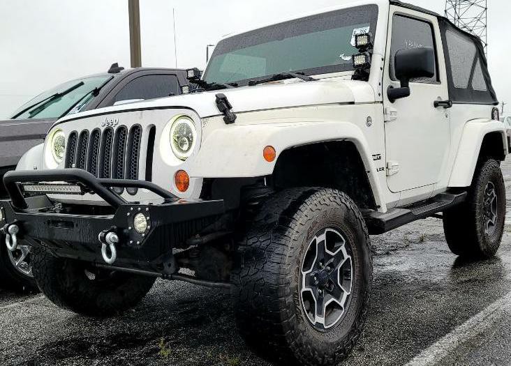 2013 Jeep Wrangler Image 1