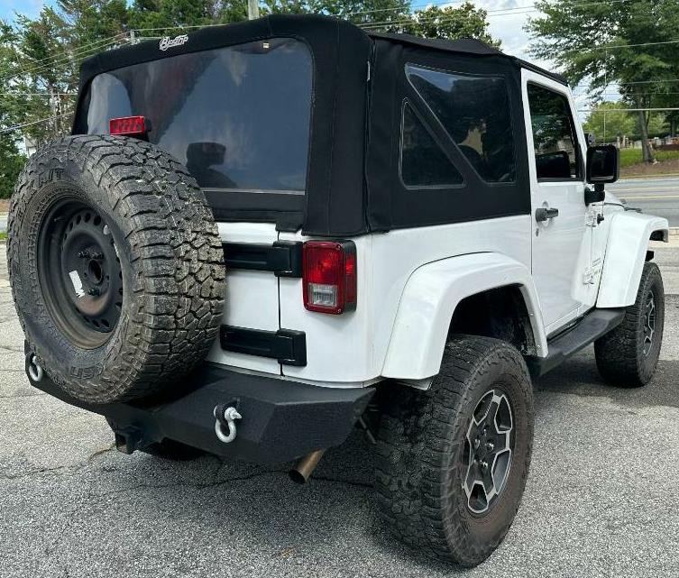 2013 Jeep Wrangler Image 9