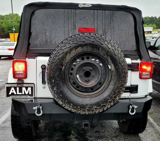 2013 Jeep Wrangler Image 11