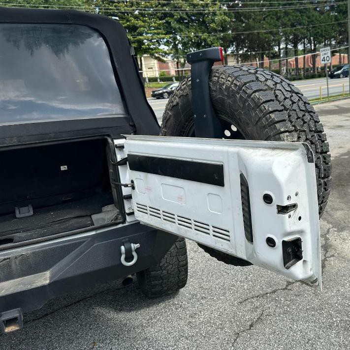 2013 Jeep Wrangler Image 14