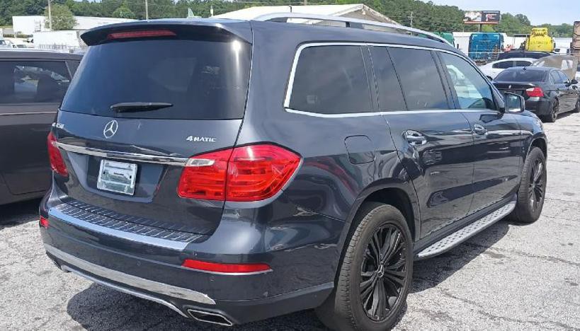 2014 Mercedes-Benz GL-Class Image 8