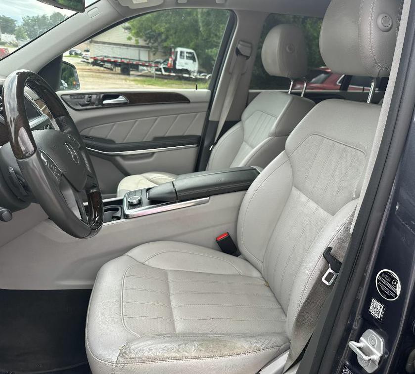 2014 Mercedes-Benz GL-Class Image 12