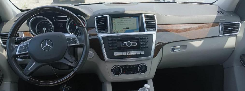 2014 Mercedes-Benz GL-Class Image 17