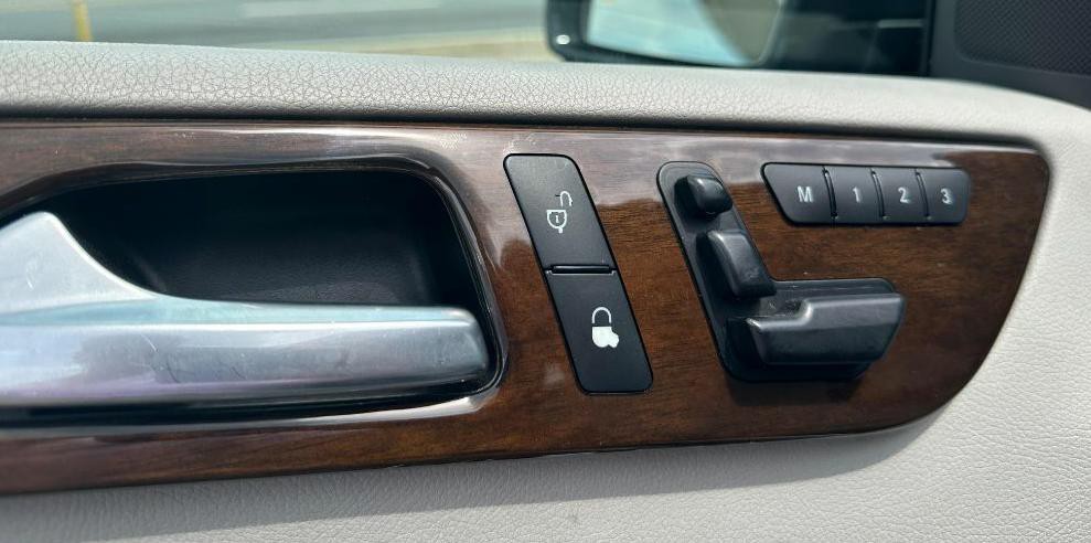 2014 Mercedes-Benz GL-Class Image 39