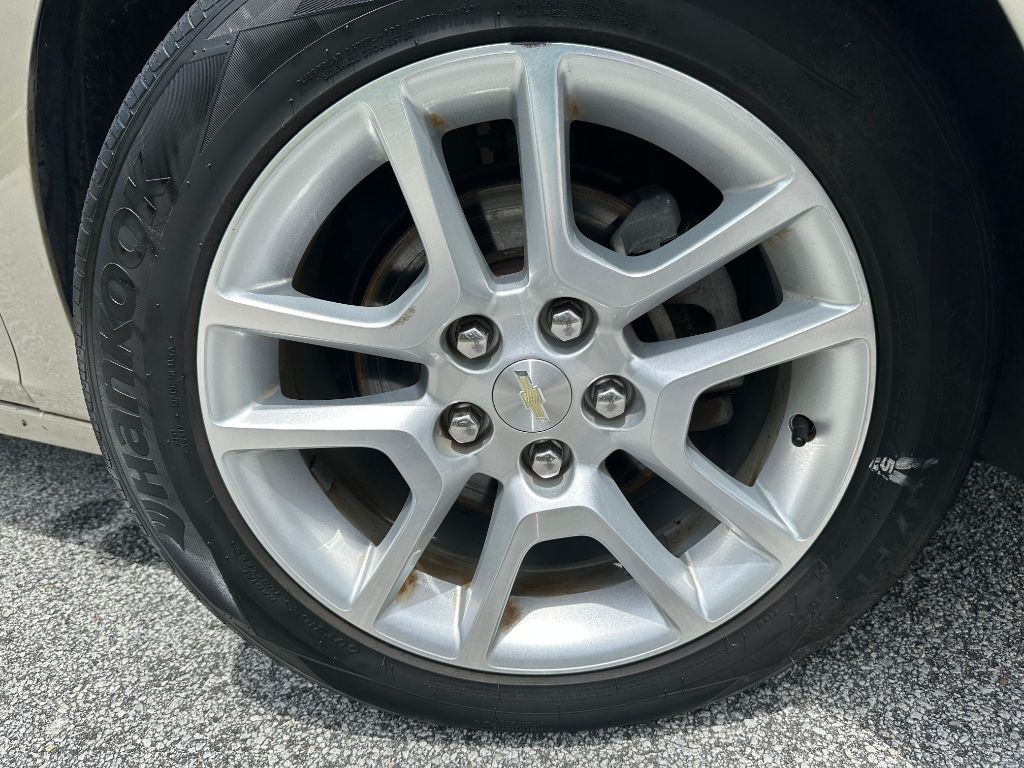2014 Chevrolet Malibu Image 22