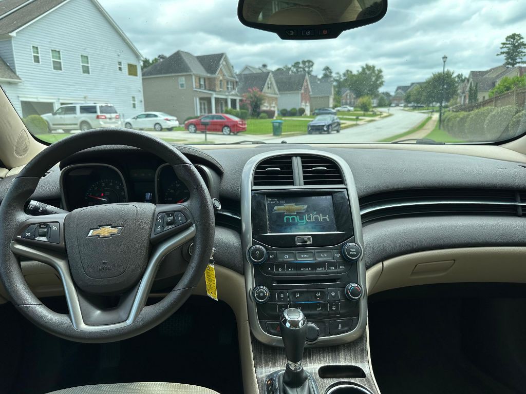 2014 Chevrolet Malibu Image 23