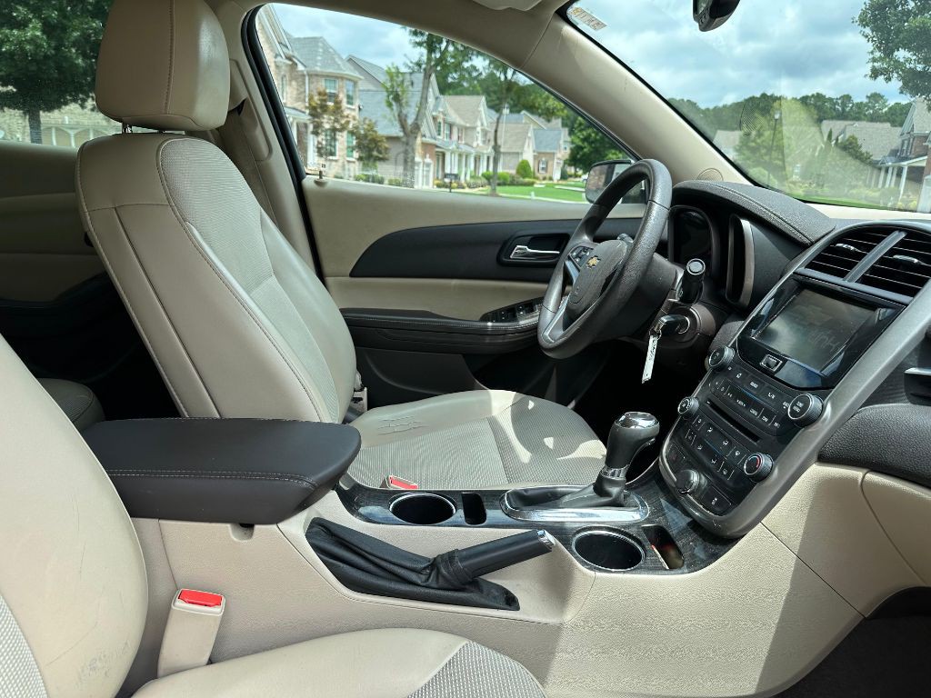 2014 Chevrolet Malibu Image 32