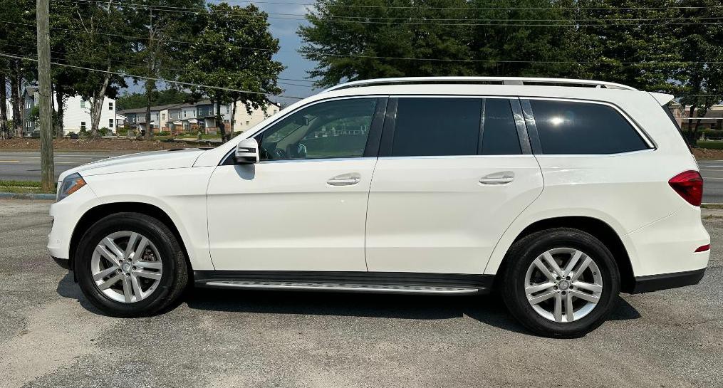 2016 Mercedes-Benz GL-Class Image 4