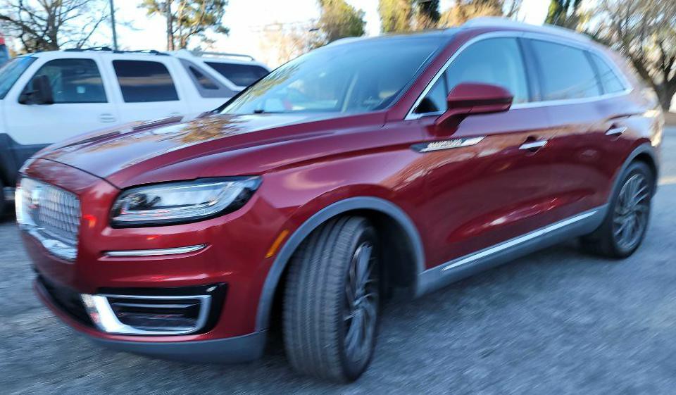 2019 Lincoln Nautilus Image 3