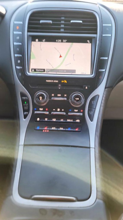 2019 Lincoln Nautilus Image 21