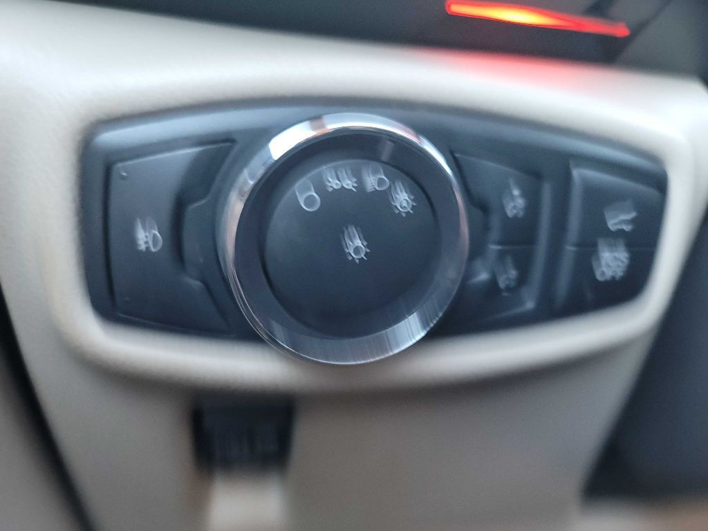 2019 Lincoln Nautilus Image 27