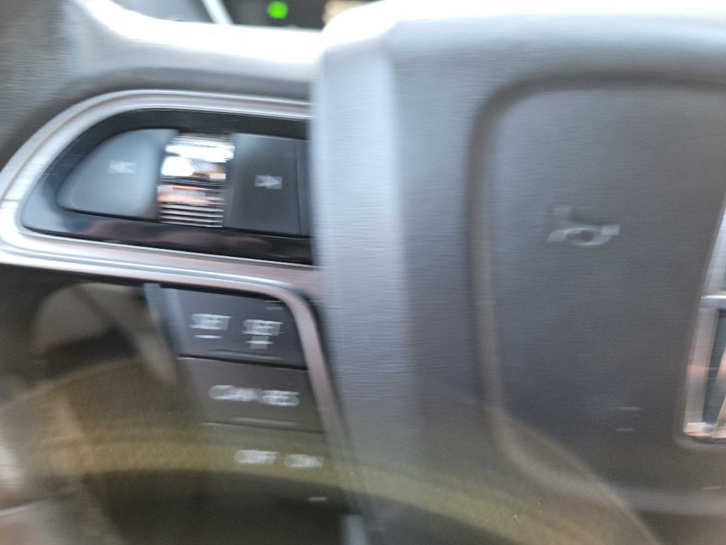 2019 Lincoln Nautilus Image 30