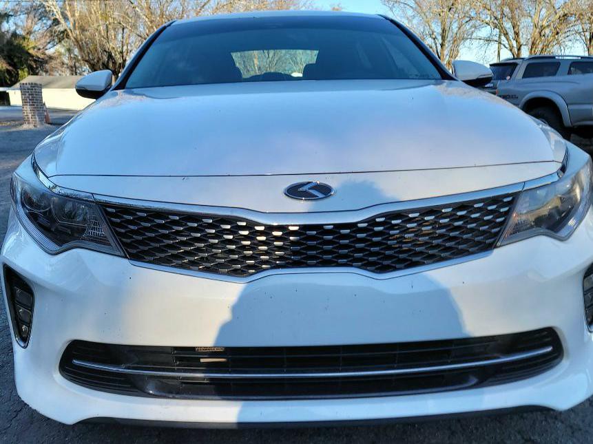 2018 Kia Optima Image 4
