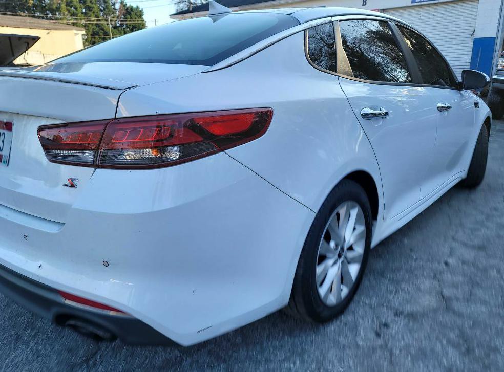 2018 Kia Optima Image 6