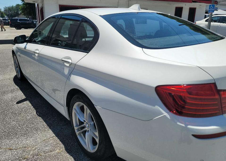 2016 BMW 5 Series Image 8