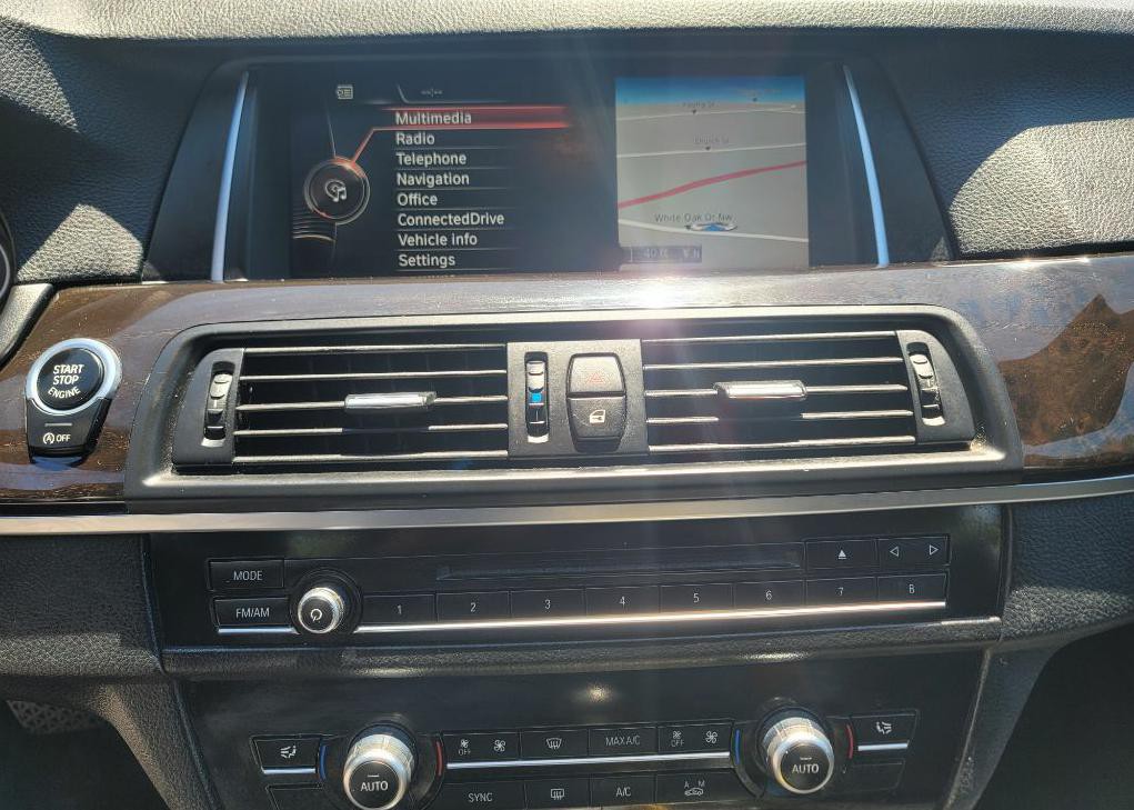 2016 BMW 5 Series Image 21