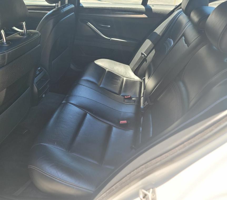 2016 BMW 5 Series Image 29