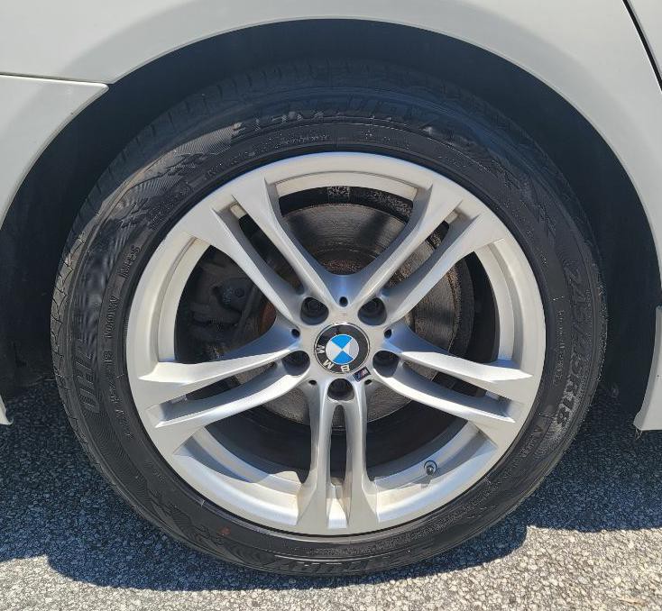 2016 BMW 5 Series Image 40