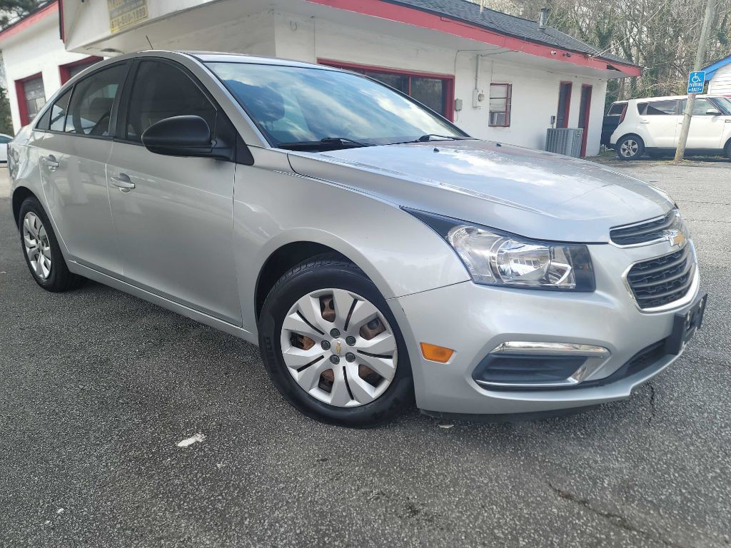 2016 Chevrolet Cruze Image 2