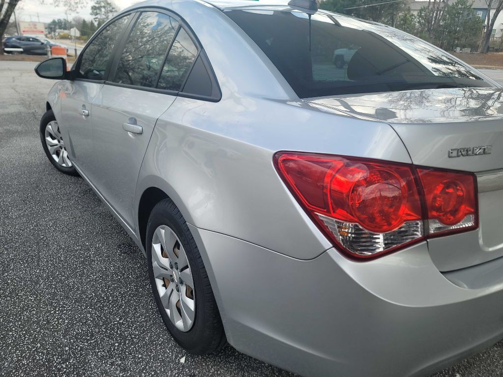 2016 Chevrolet Cruze Image 7