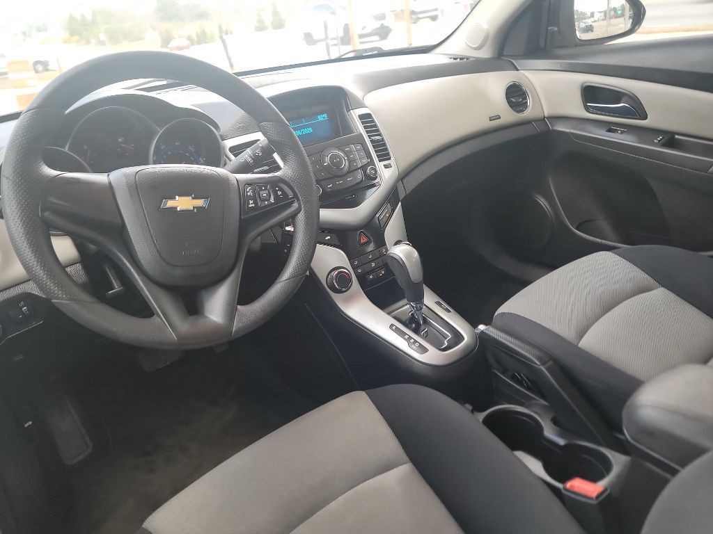 2016 Chevrolet Cruze Image 15