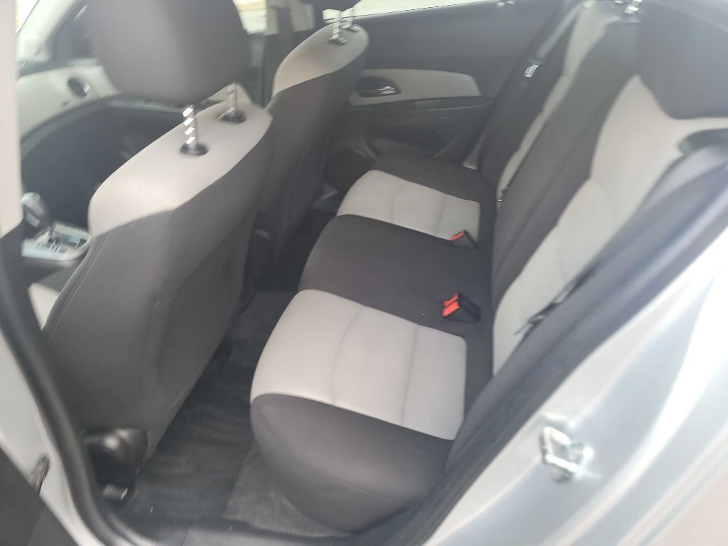 2016 Chevrolet Cruze Image 20