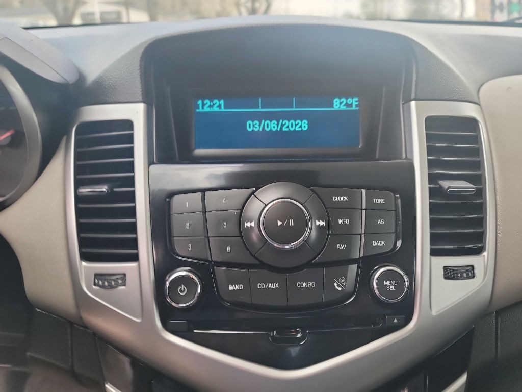 2016 Chevrolet Cruze Image 22