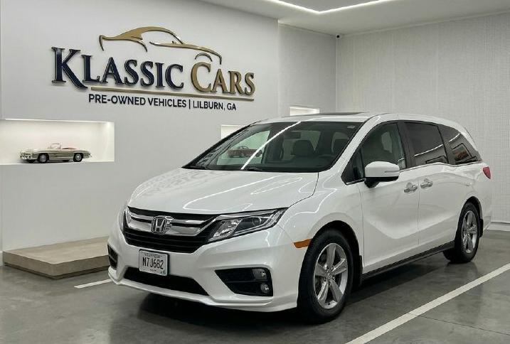 2018 Honda Odyssey Image 1