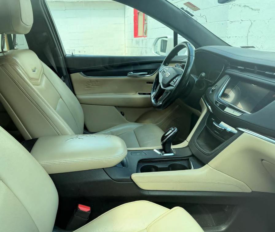 2019 Cadillac XT5 Image 3