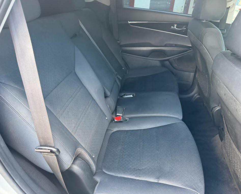 2020 Kia Sorento Image 16