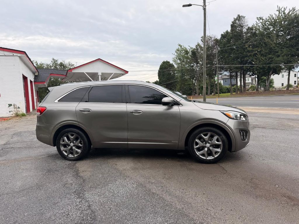 2016 Kia Sorento Image 4