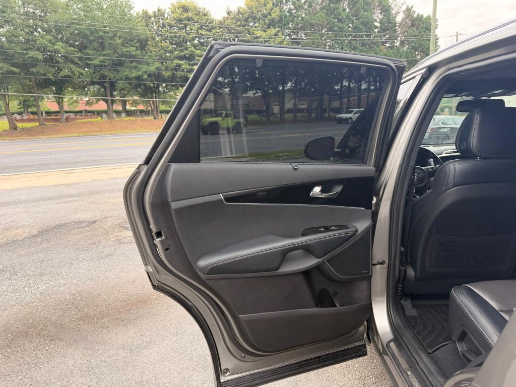2016 Kia Sorento Image 13