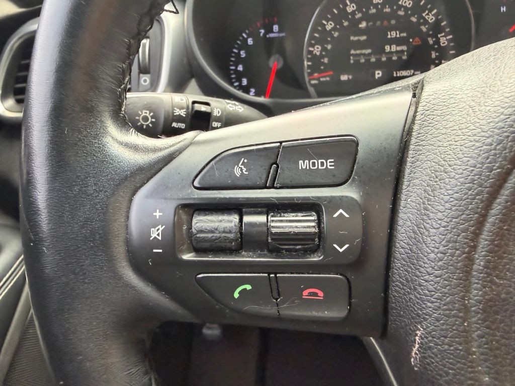 2016 Kia Sorento Image 17