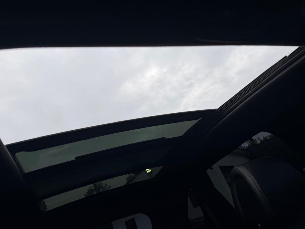 2016 Kia Sorento Image 25