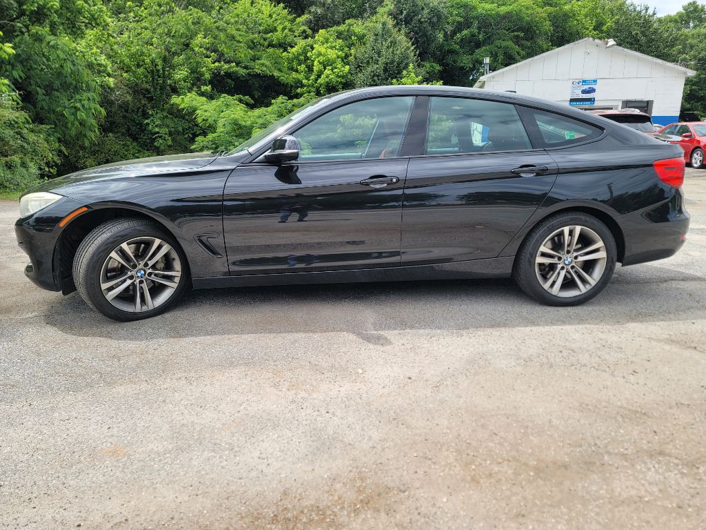 2015 BMW 3 Series Image 4