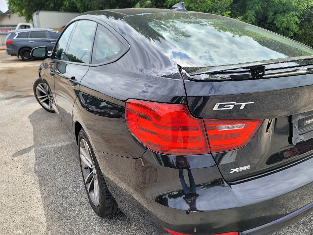 2015 BMW 3 Series Image 7