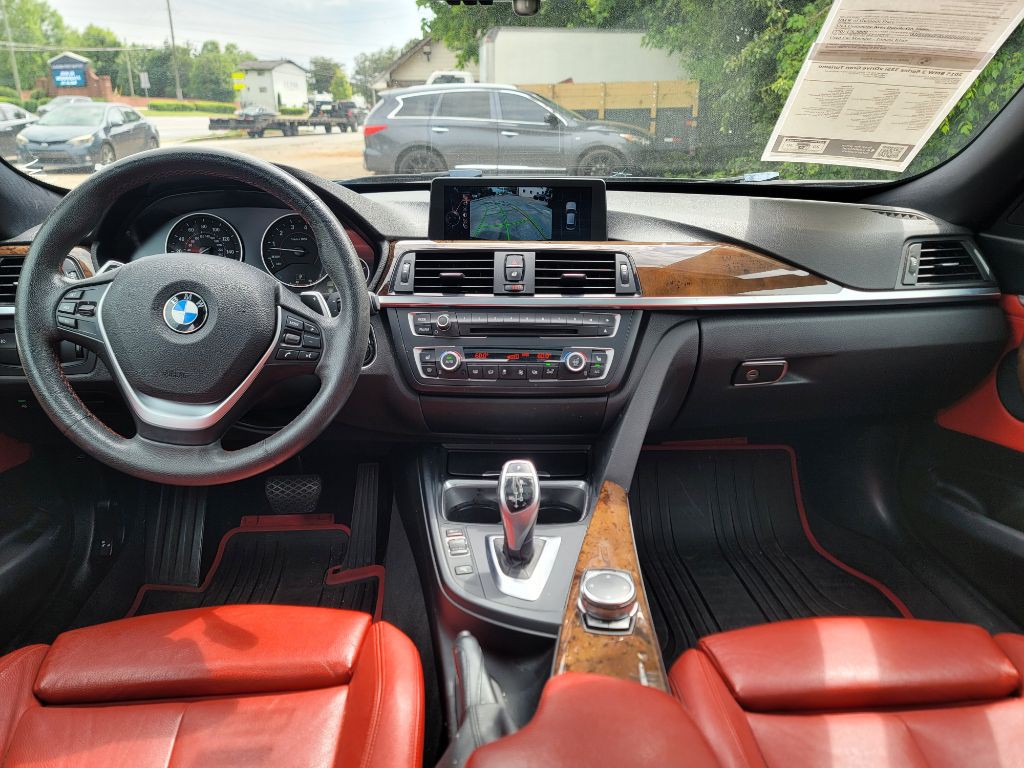 2015 BMW 3 Series Image 14