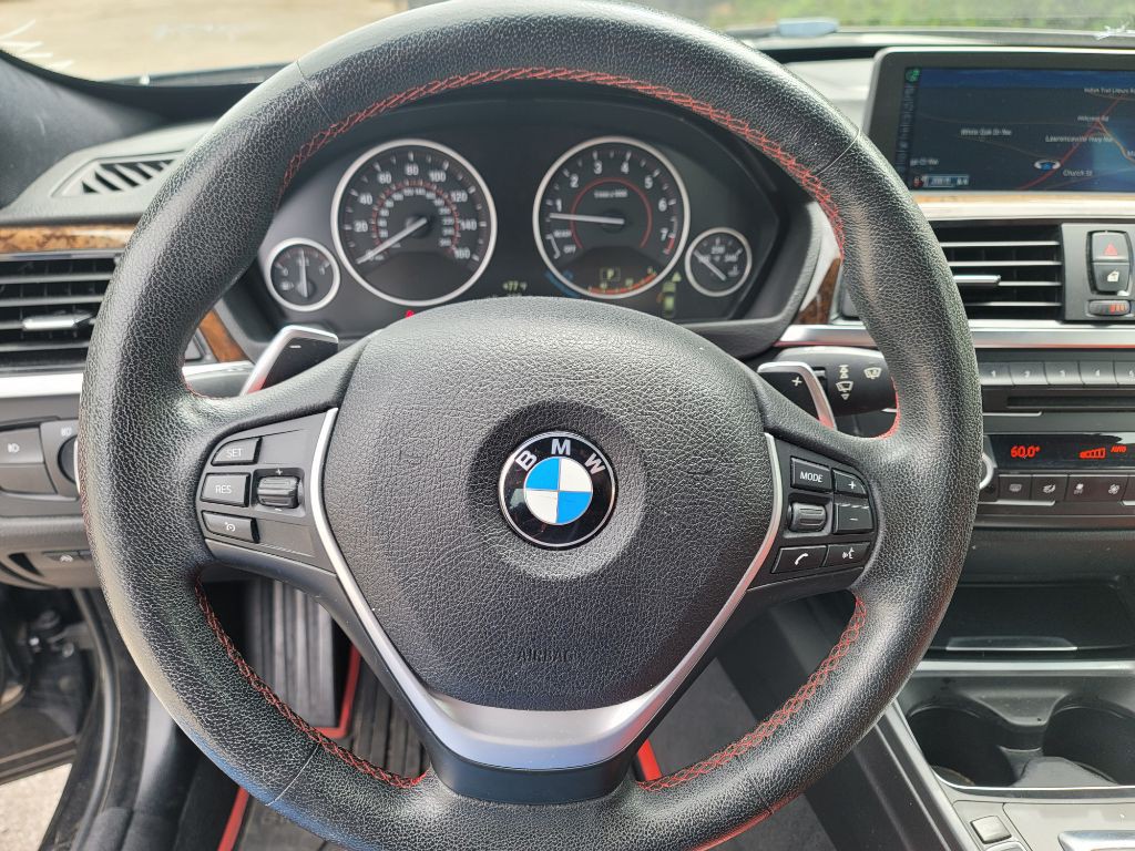2015 BMW 3 Series Image 36