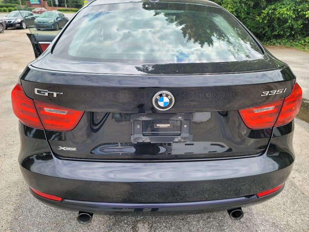 2015 BMW 3 Series Image 50