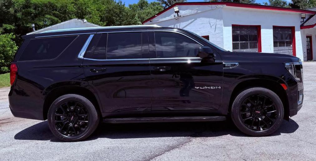 2022 GMC Yukon Image 8
