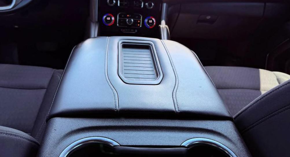 2022 GMC Yukon Image 28