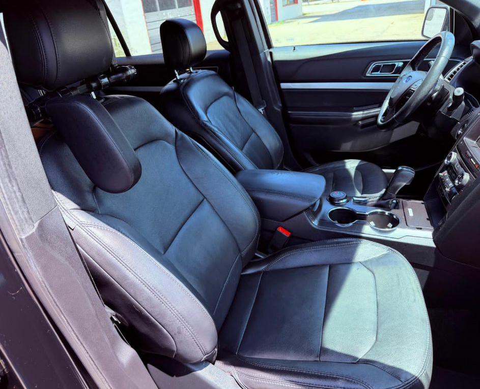 2017 Ford Explorer Image 11